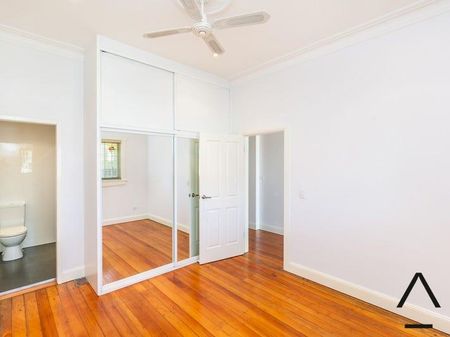 246 Doncaster Avenue, Kensington NSW 2033 - House For Rent | Domain - Photo 4