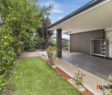 43 Adventure Street, Harrison ACT, Belconnen - Photo 1