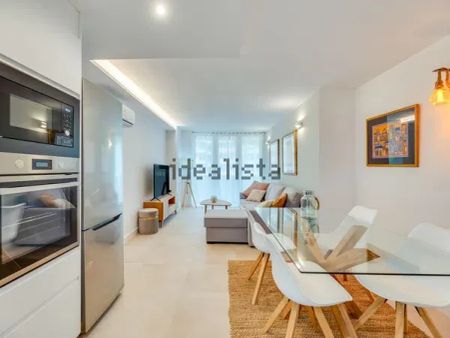 Alquiler de piso en Calle Rafaela Aparicio - Foto 3