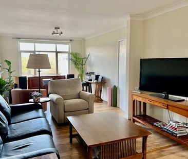 5 bedroom house to rent Goldstone Way, Hove, BN3 - Photo 3