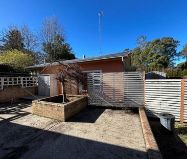 Comfy home & granny flat - Photo 4