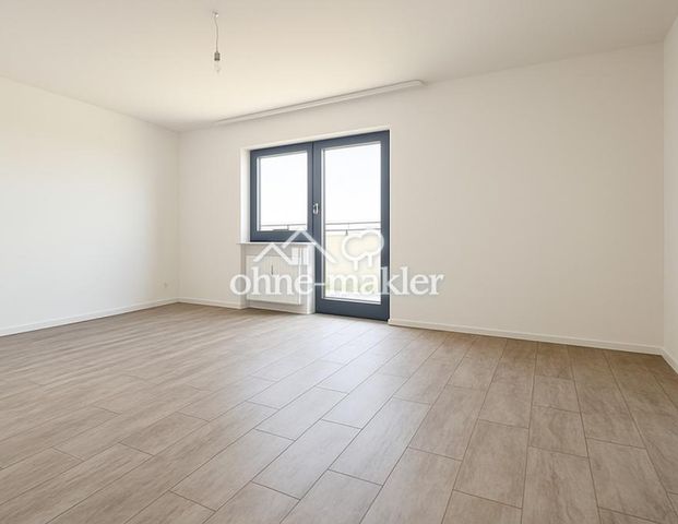 ***Penthouse-Wohnung mit Dachterrasse und neuer Küche*** - Foto 1