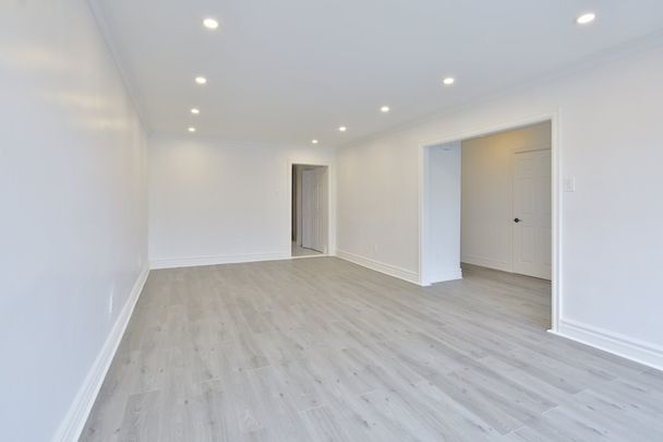 Appartement à louer - Laval (Laval-des-Rapides) - Photo 1