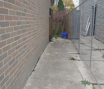 For Lease - 12 Glenstroke Drive Unit# Basement, Toronto, Ontario - Photo 2