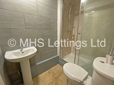 Lower Flat, 133 Hyde Park Road, Leeds, LS6 1AJ - Photo 5