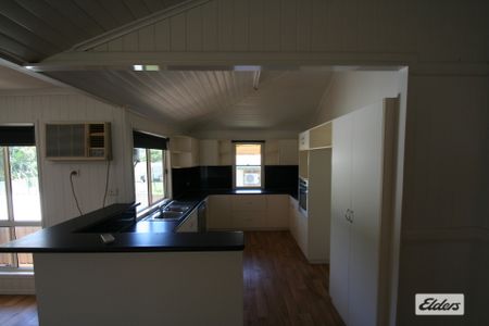 42 Riverview Street - Photo 4