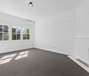 203 Aberdeen Street, Newtown - Photo 1