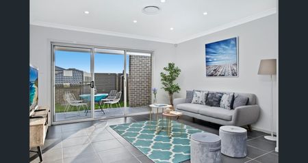 Modern Living with Smart Design and Everyday Convenience - Photo 3