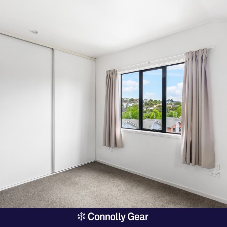 26/10 John Jennings Drive, Oteha, Auckland 0632 - Photo 1