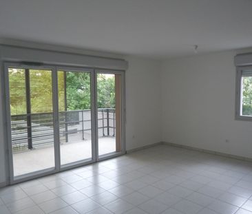 Toulouse avenue de Castres - Location appartement T3 avec balcon et... - Photo 3