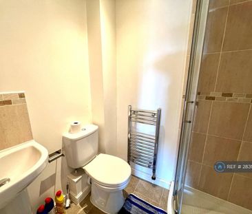 2 bedroom terraced house to rent - Photo 6