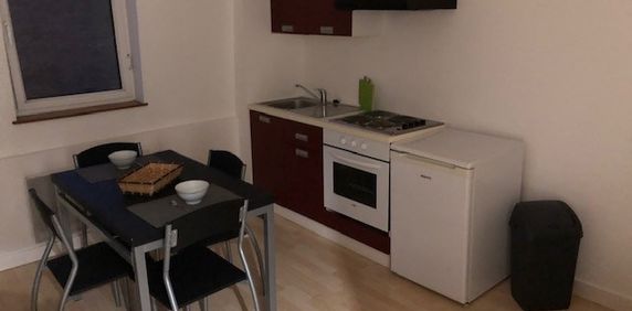 Location Appartement 1 pièce 18m² DOUAI 59500 - Photo 2