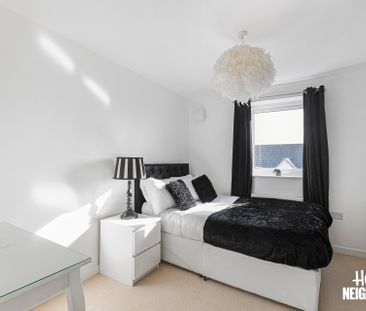 Sovereign Place - Photo 3