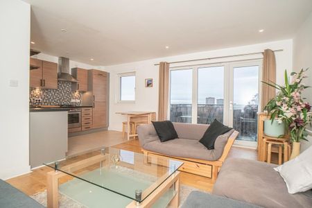 2 bedroom flat to rent - Photo 4