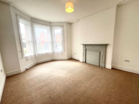 Windermere Road, Charminster - Photo 2