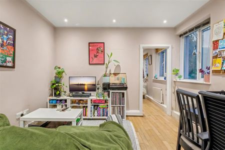 East Heath Road, Hampstead, London, NW3 - Photo 4