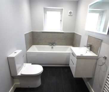 2 bedroom barn conversion to rent - Photo 5