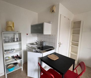 Location Appartement 1 pièce Meublé 18m² BREST 29200 - Photo 6