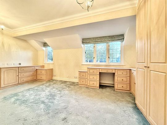 4 bedroom detached house to rent - Photo 1