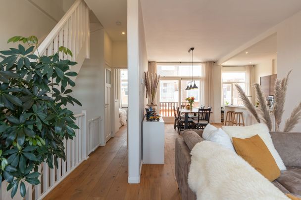 Appartement te huur: Jan van Houtstraat 48 2581 SZ Den Haag - Photo 1