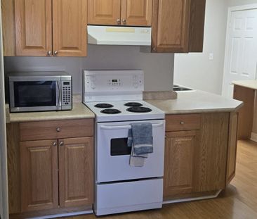 For Lease - 54 Mccrimmon Crescent, Clarington, Ontario - Photo 4