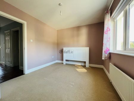 House to rent in Dublin, Cruagh Green - Photo 3