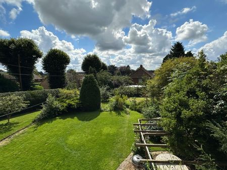 Church Hill, Easingwold, York - Photo 2