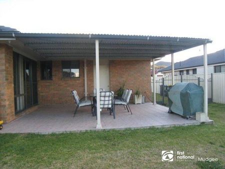 FOUR BEDROOM HOME - Photo 4