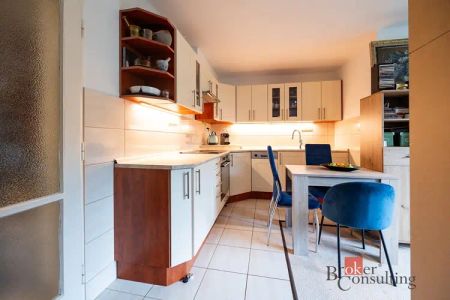 Pronájem bytu 1+kk 38 m - Fotografie 2