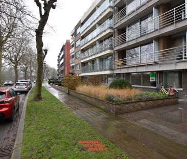 Gerenoveerd appartement met 2 slaapkamers - Foto 2