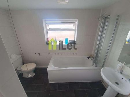 Elsden Road, NN8 - Photo 3