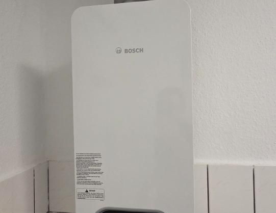 Exklusive 2-Zimmer Wohnung mit EBK in zentraler Lage von Weidenau - Foto 1