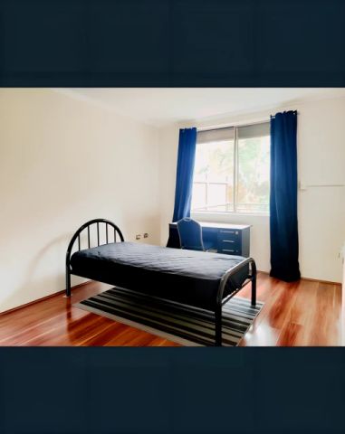 188 Balaclava Rd, Sydney - Photo 2
