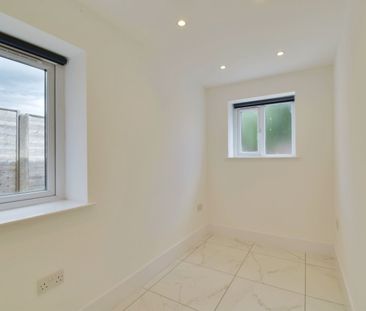 4 bedroom house to rent - Photo 5