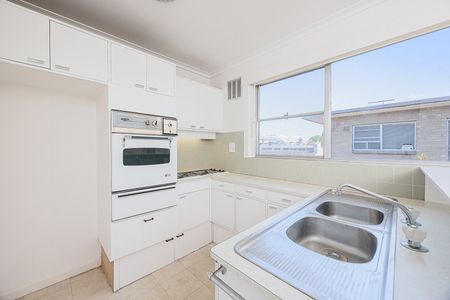 5/20 Mary Street, Kew VIC 3101 - Photo 5