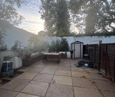 3 bedroom semi-detached house to rent - Photo 6