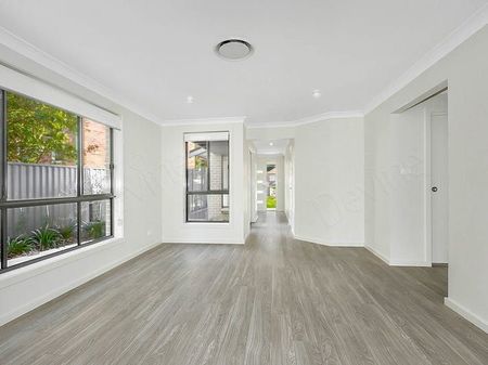 Beautifully Appointed Spacious Duplex - Photo 5