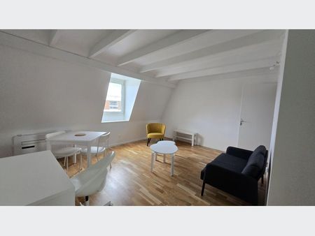 Appartement à Louer à LILLE 800 € - Photo 3