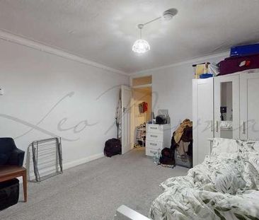 North End Road, Wembley, HA9 - Photo 2