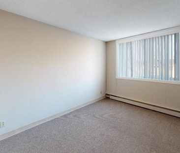 Lexington Manor Apartment Rentals - Photo 2