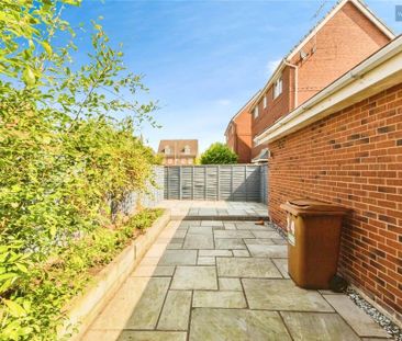 3 bedroom semi-detached house to rent - Photo 6