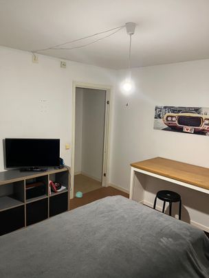 Henriksdalsringen, Nacka - Foto 1