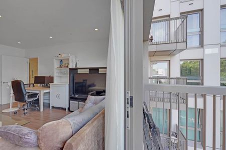 1 bedroom flat to rent - Photo 4