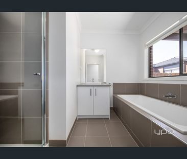 Perfect Location - Photo 4