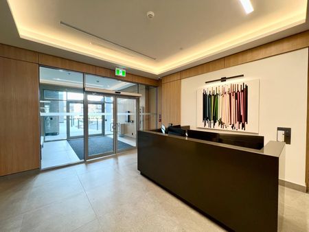 For Lease - 3250 Carding Mill Trail Unit# 425, Oakville, Ontario - Photo 3