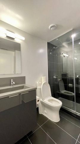 For Lease - 238 Simcoe St Street Unit# 3104, Toronto, Ontario - Photo 2
