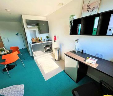 Premier Studio - Photo 1