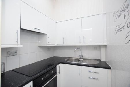 2 bedroom flat to rent - Photo 4