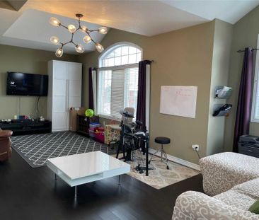 For Lease - 2323 Orchard Road, Burlington, Ontario - Photo 5