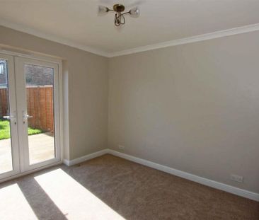1 bedroom end of terrace house to rent - Photo 3